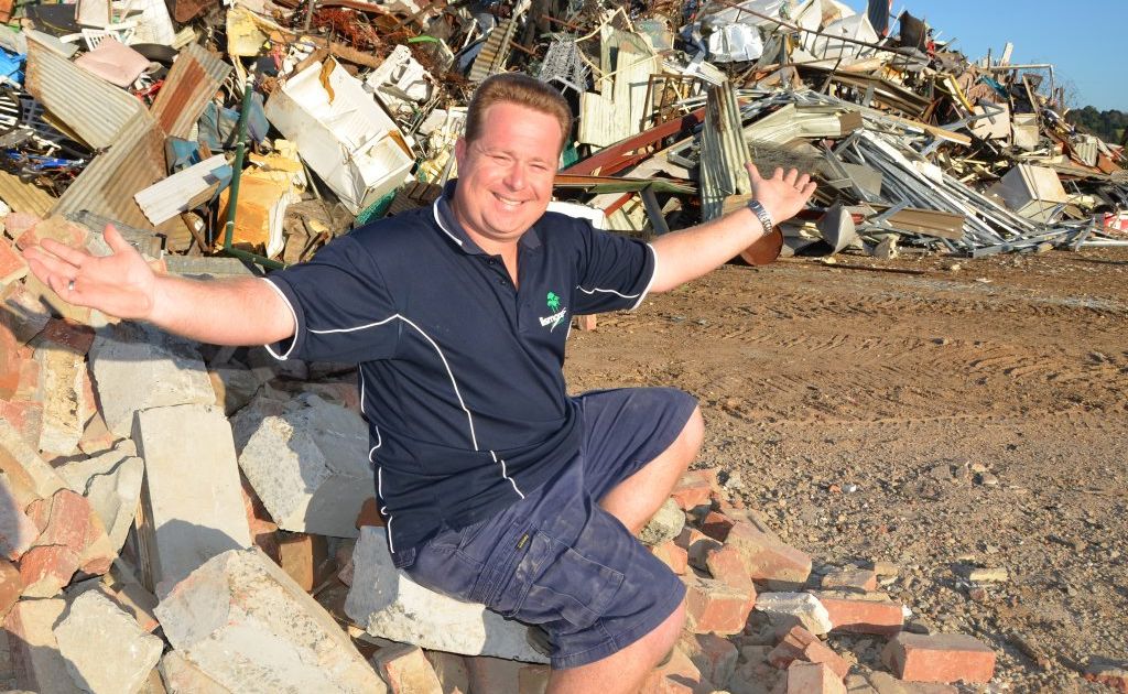 Lismore City Council waste operations coordinator, Kevin Trustum, invites residents to take advantage of the council’s free tip day this Sunday and dump their junk. Lismore City Council waste operations coordinator, Kevin Trustum, invites residents to take advantage of the council’s free tip day this Sunday and dump their junk.